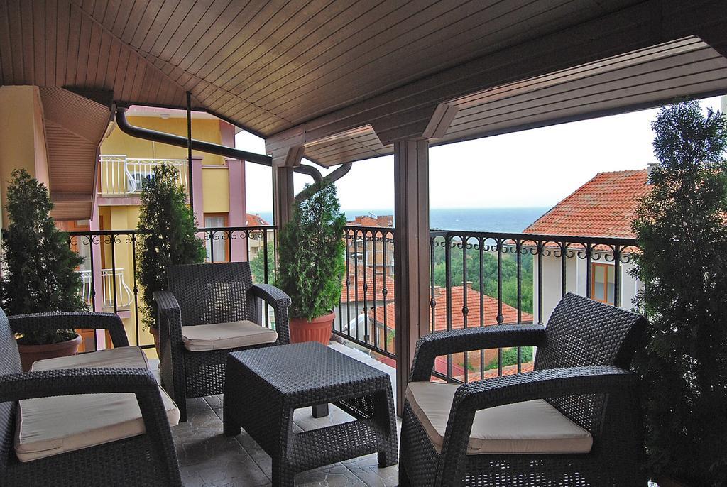 Dimitur Jekov Guest House Obzor Buitenkant foto